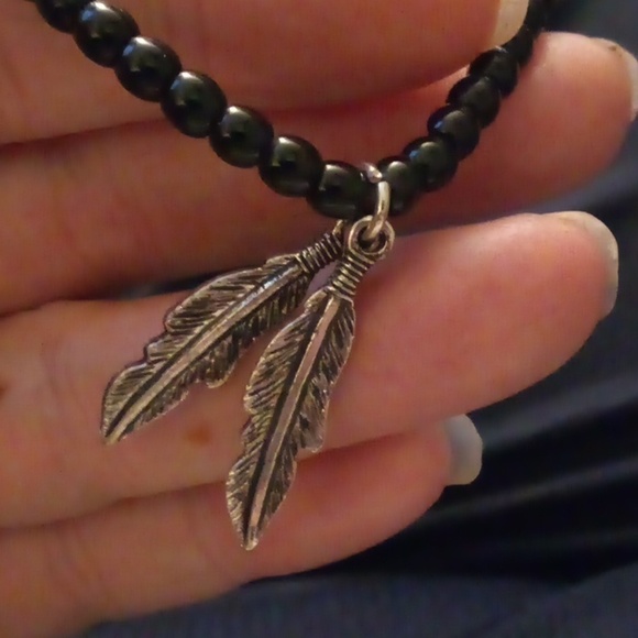 Handmade Feathers & Beads on Leather Bracelet - Picture 5 of 9